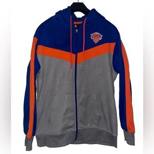 Men’s gray New York Knick authentic zipper hoodie size XL